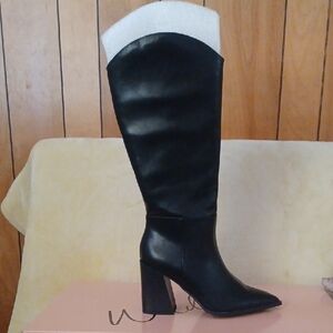 Elegant Black Knee-High Women's Boots